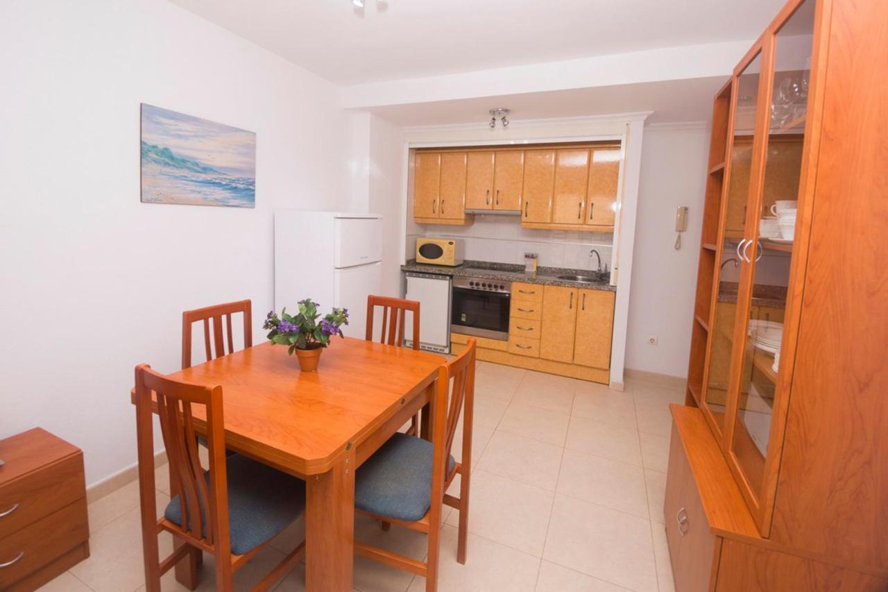 Apartamentos Ambar Beach Кальпе Экстерьер фото