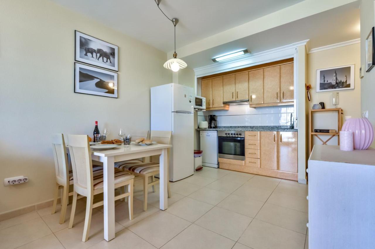 Apartamentos Ambar Beach Кальпе Экстерьер фото