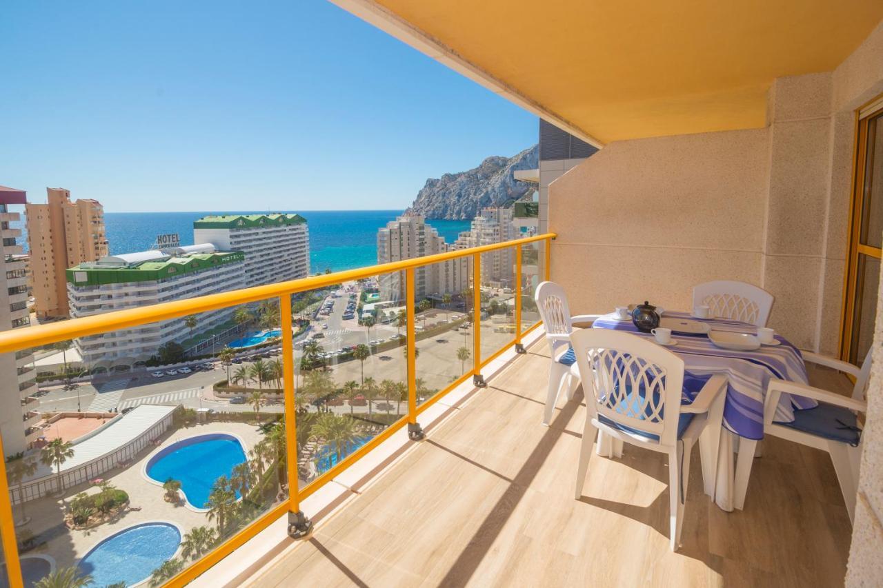 Apartamentos Ambar Beach Кальпе Экстерьер фото
